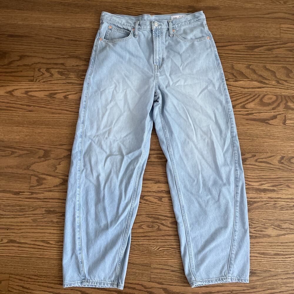 Gap Barrel Jean High Rise Light Wash Denim Relaxed Leg Womens 29 8R (32 Actual)